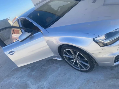 Audi A4 2016 S Line +