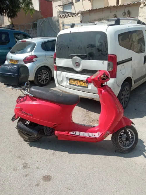 12 Roma 125 2020