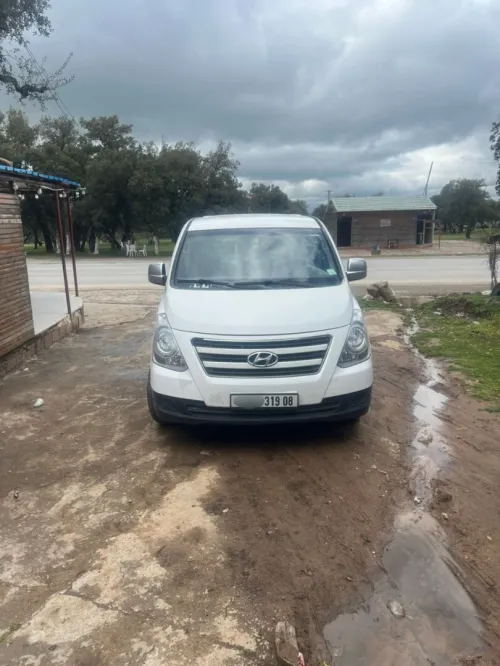 Hyundai H1 2019 vitré 8P
