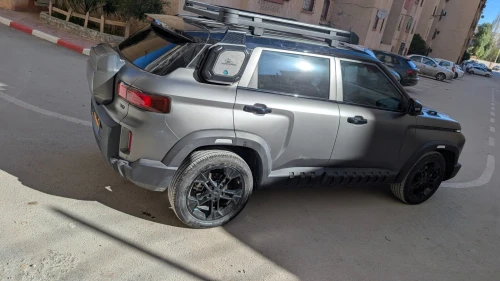 Geely Coolray 2025 
