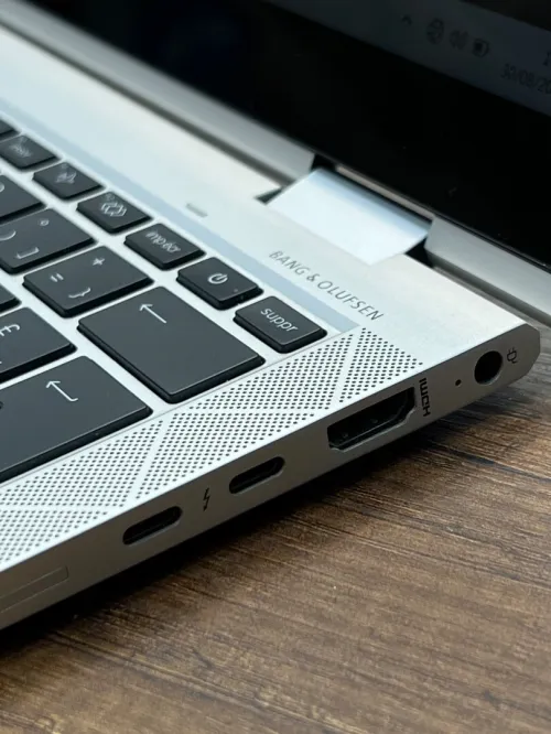 HP EliteBook 830 G7 X360 - i7 10510U - 8Go - 256Go - Intel UHD Graphics 