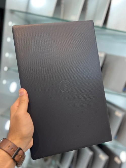 Dell Vostro 120 Hz FHD - i5 1235U - 16Go - 512Go - Intel Iris Xe Graphics 