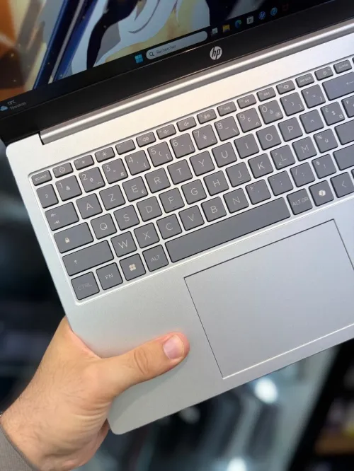 HP LAPTOP 15s Ultra 5 125H - 16Go - 512Go SSD - Intel ARC Graphics