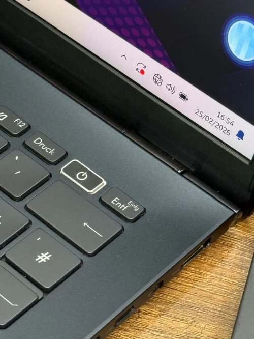 Asus ZenBook 14 FHD - Ryzen 5 7530U - 16Go Ram - 512Go SSD - AMD Radeon Graphics