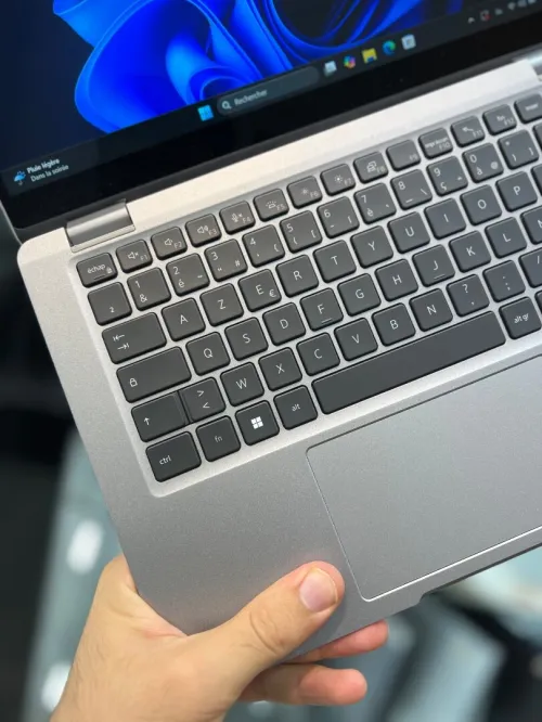 Dell Latitude 5430 2-in-1 i5 1245U - 8Go - 256Go - Intel UHD Graphics