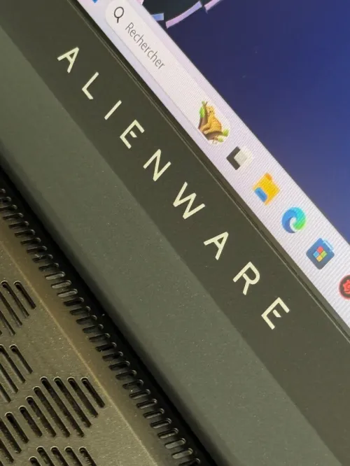 Alienware M15 R6 2K 240Hz - i7 11800H - 16Go - 1To SSD - RTX 3060 6Go