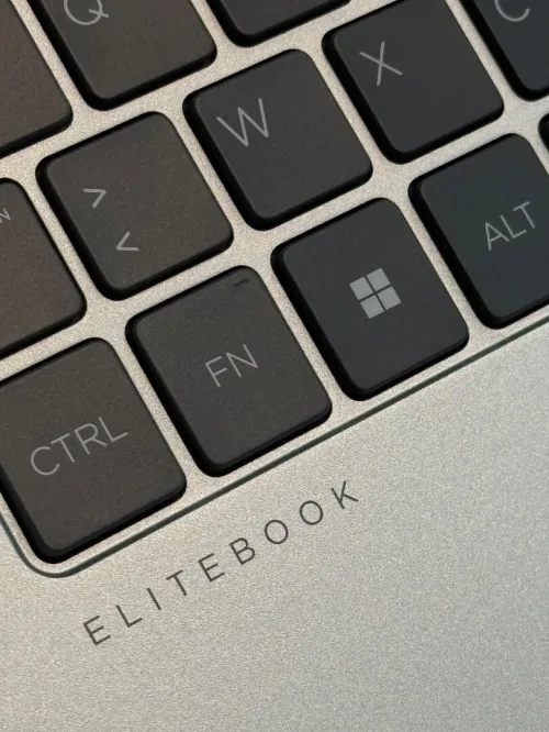 HP EliteBook 660 G11 Ultra 5 135U - 16Go - 1To SSD - Intel Graphics