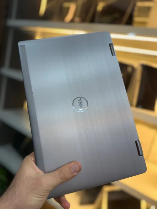 Dell Latitude 7730 2-in-1 i5 1245U - 16Go - 256Go - Intel Iris Xe Graphics