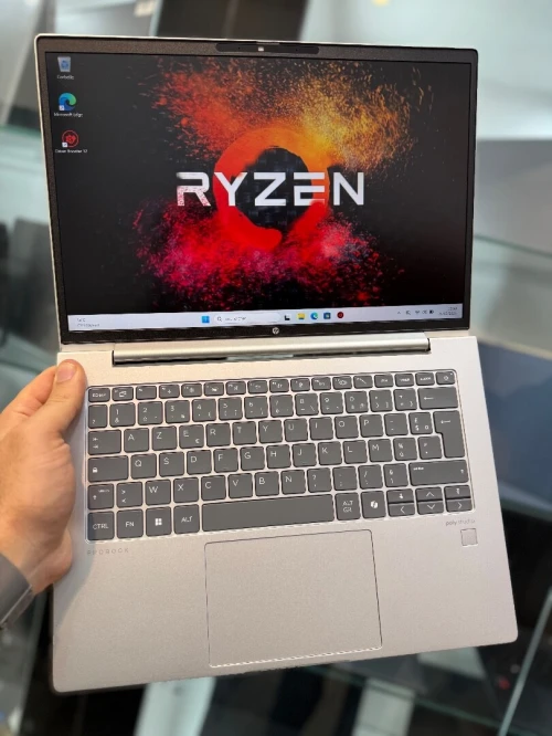 HP ProBook 645 G11 - Ryzen 5 Pro 7535U - 32Go DDR5 - 512Go - AMD Radeon Graphics