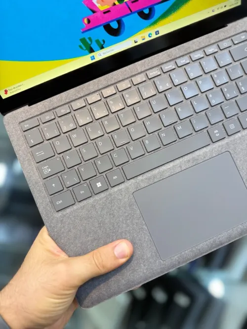 Microsoft SurFace Laptop 5 13.5" i7 1265U - 16Go - 512Go - Intel Iris Xe Graphics