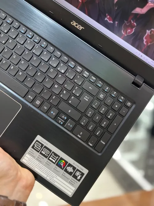 Acer Aspire 5 15.6" FHD, i5 7200U - 6Gb - 512Gb - Nvidia GeForce GTX 950M