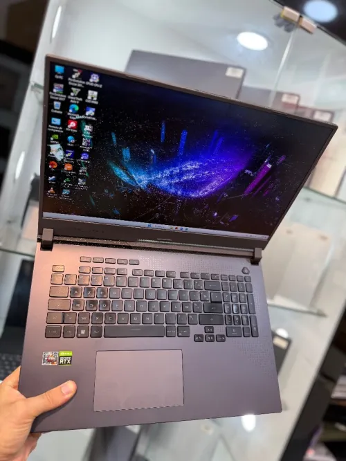 Asus ROG Strix G17 360Hz - Ryzen 9 6900Hx - 32Go - 1To - RTX 3070ti