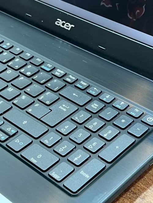 Acer Aspire 5 15.6" FHD, i5 7200U - 6Gb - 512Gb - Nvidia GeForce GTX 950M