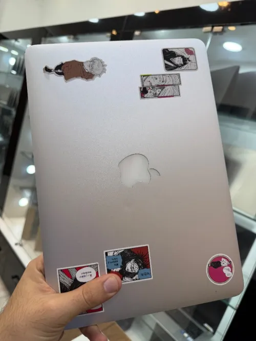 MacBook Pro 2015 i5 8Go 256Go - Intel UHD Graphics