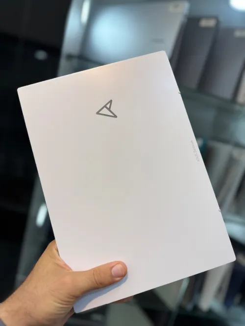 Asus ZenBook S13 OLED - Ryzen 7 6800U - 16Go Ram - 512Go SSD - Radeon 680M