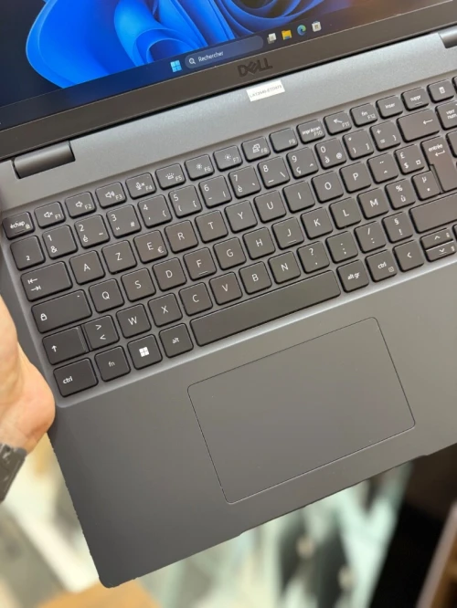 Dell Latitude 3540 FHD - i5 1335U - 16Go - 512Go - Intel UHD Graphics