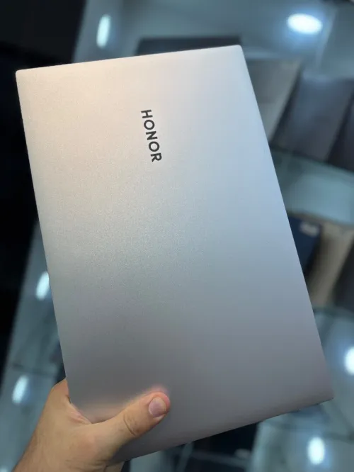 HONOR MagicBook 16 Pro FHD - Ryzen 5 4600H - 16Go - 512Go - AMD Radeon Graphics