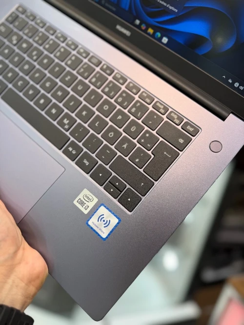 Huawei MateBook D15 - i3 10110U - 8Go - 256Go - Intel UHD Graphics