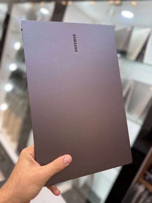 Samsung Galaxy Book 4 FHD - i3 1315U - 8Go - 256Go - Intel UHD Graphics