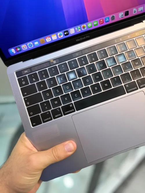 MacBook Pro 2020 13" TB - i7 2.6 Ghz - 16Go - 512Go - Intel Iris Plus