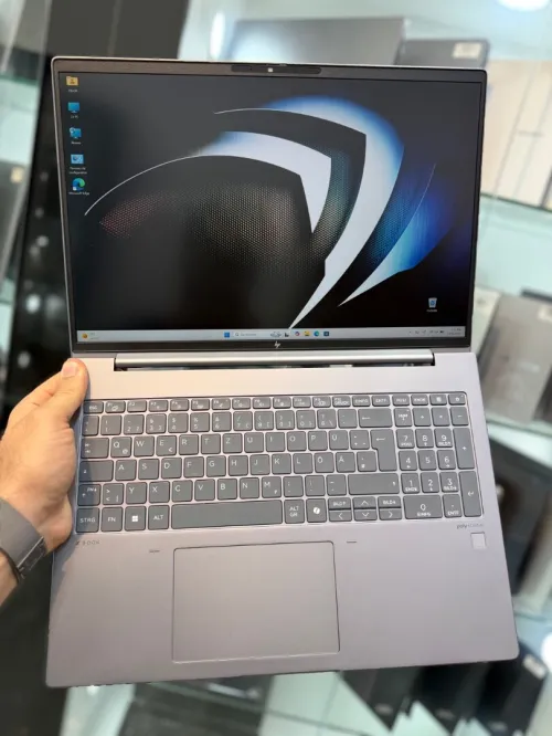 HP ZBOOK POWER G11 16 2K 120Hz - Ryzen 7 8845HS - 32Go - 1To - RTX 2000 8Go