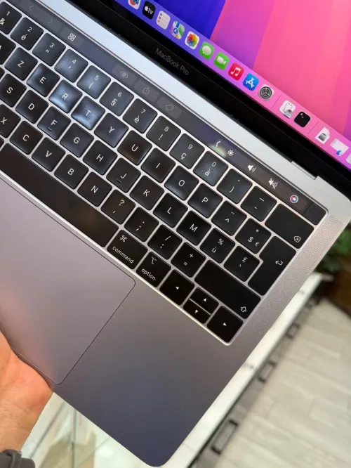 MacBook Pro 2020 13" TB - i7 2.6 Ghz - 16Go - 512Go - Intel Iris Plus