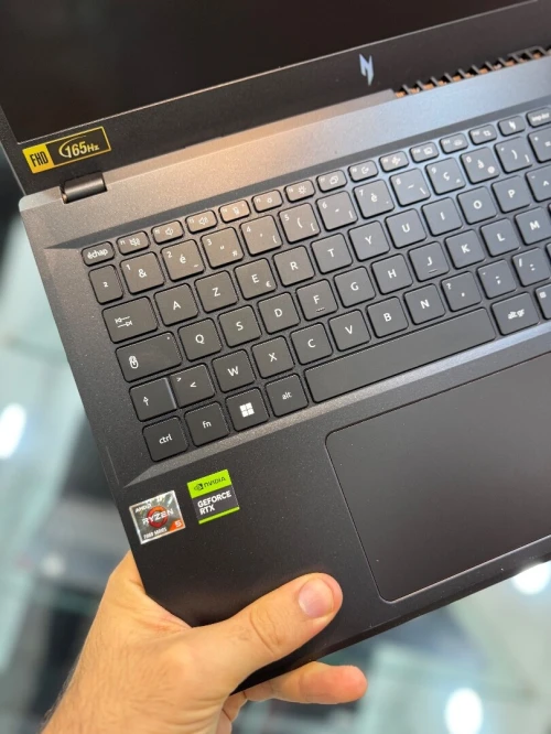 Acer Nitro V15 165Hz FHD - Ryzen 5 7535HS - 16Go - 512Go - RTX 4050 6Go