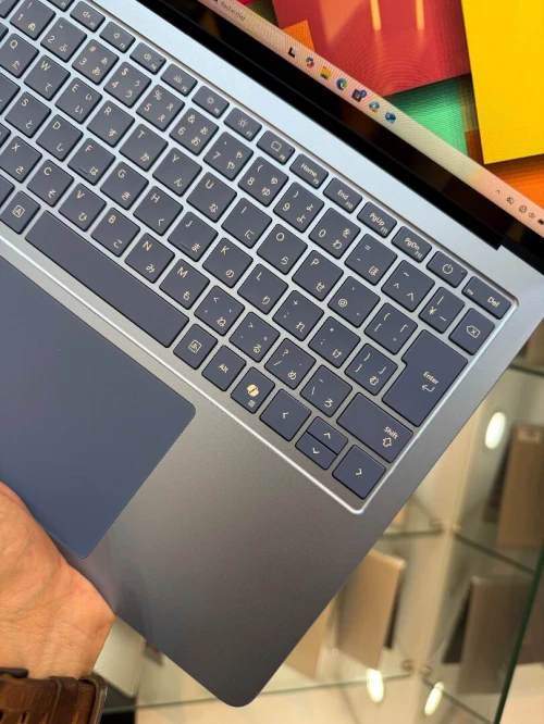 Microsoft SurFace Laptop 7 13.8 OLED - Snapdragon X - 16Go - 512Go - Adreno