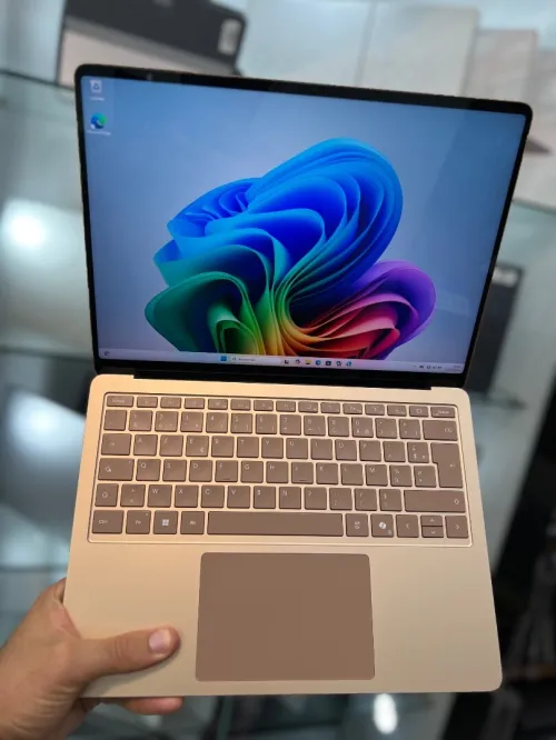Surface Laptop 7 13.8 2K - Snapdragon X - 16Go - 512Go - Adreno GPU