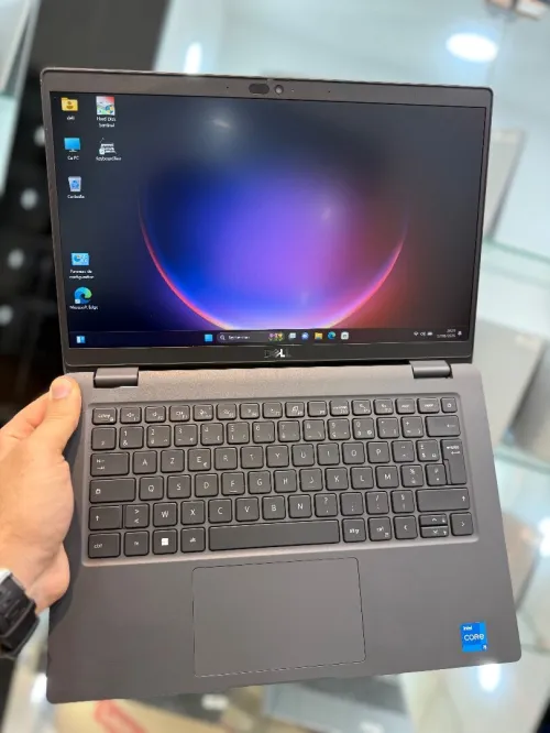 Dell Latitude 3430 14" FHD - i5 1235U - 16Go - 512Go - Intel Iris Xe Graphics