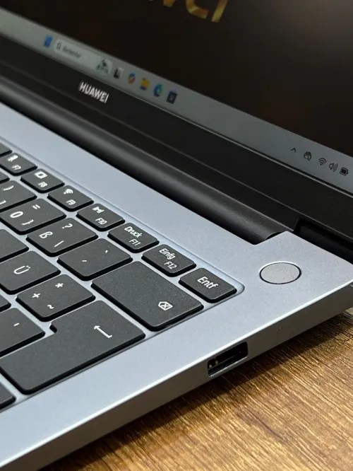 Huawei MateBook D14 - i5 12450H - 16Go - 512Go - Intel UHD Graphics 