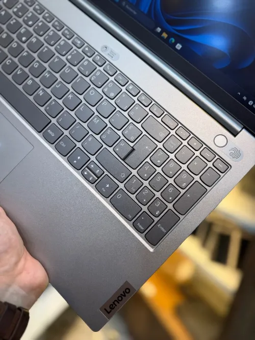 Lenovo ThinkBook 15 FHD - i7 1165G7 - 16Go - 512Go - Intel Iris Xe Graphics