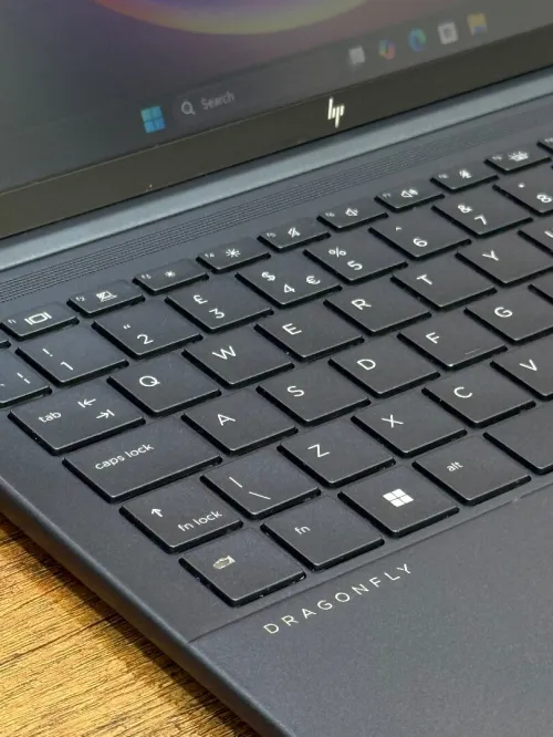 HP Dragonfly 14" FHD - i7 1255U - 16Go - 512Go - Intel Iris Xe Graphics