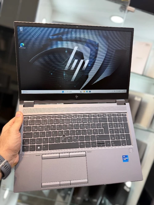HP ZBOOK Fury G8 - i7 11850H - 32Go Ram - 1To - RTX A2000 4Go