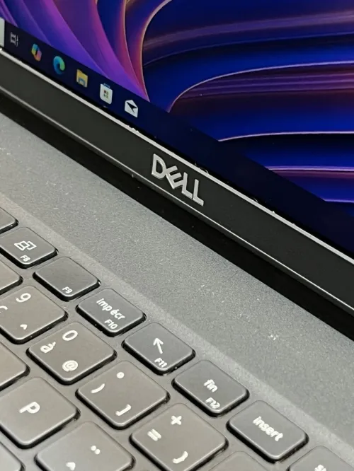 Dell Latitude 3520 FHD - i5 1135G7 - 8Go - 256Go - Intel Iris Xe Graphics 