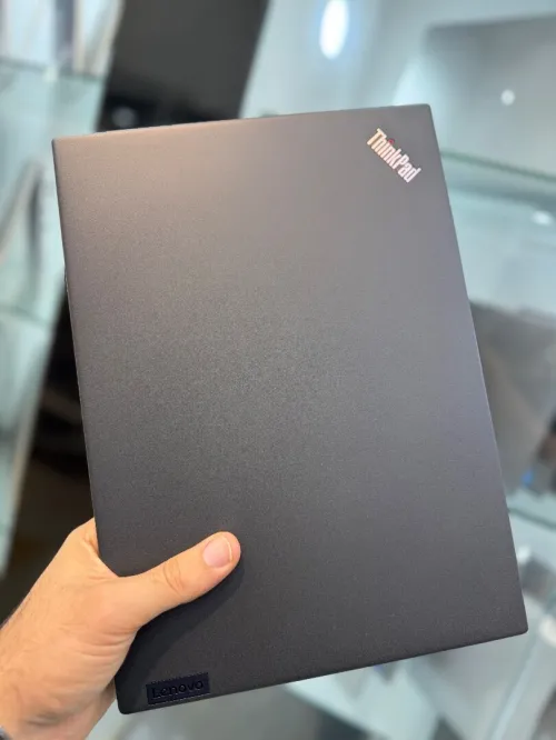 Lenovo ThinkPad T14s FHD - i7 1255U - 16Go - 512Go - Intel Iris Xe Graphics