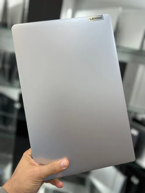 Lenovo IdeaPad 1 FHD - Ryzen 5 5500U - 8Gb Ram - 512Gb - AMD Radeon Graphics 
