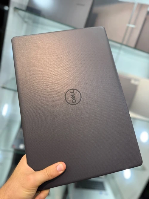 Dell Vostro 15 FHD - i5 1145G7 - 8Go Ram - 512Go SSD - Intel Iris Xe Graphics