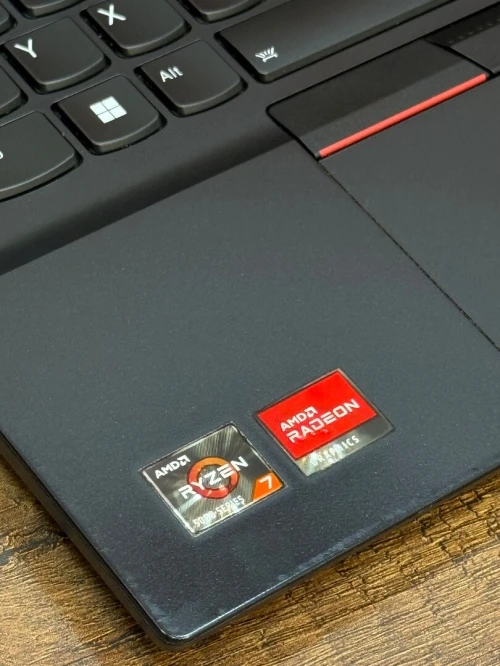 Lenovo TbinkPad E16 - Ryzen 7 7730U - 16Go - 1To SSD - AMD Radeon Graphics