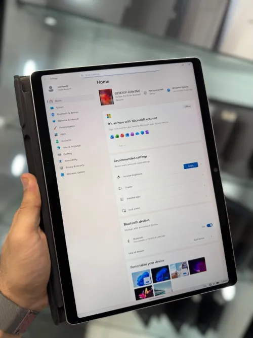 Microsoft SurFace PRO 10 - Ultra 5 125U - 8Go Ram - 256Go SSD - Intel Graphics