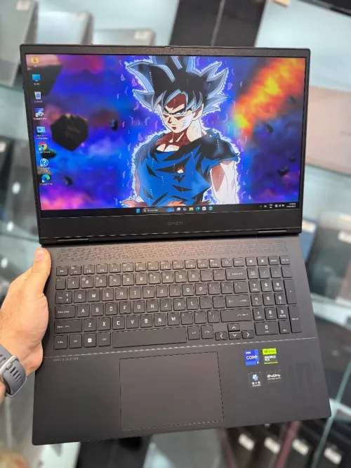 Omen 16 2K 240Hz - i9 13900HX - 32Go - 1To SSD - Nvidia GeForce RTX 4060 8Go