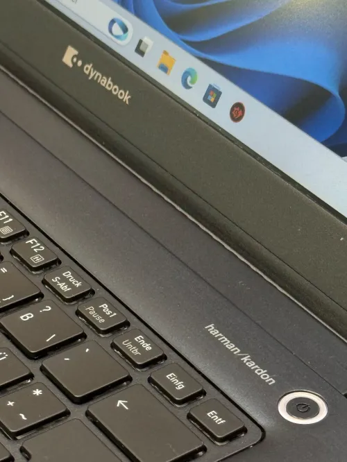 Toshiba DynaBook i5 10310U - 16Go - 256Go - Intel UHD Graphics