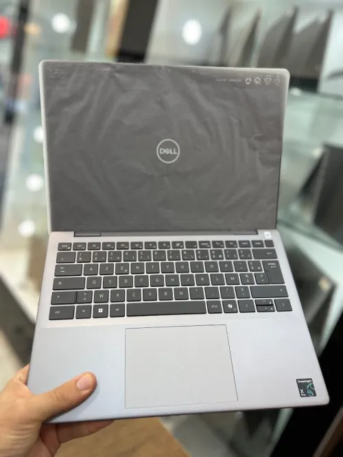 Dell Insprion 5541 - Snapdragon X Plus - 16Go - 512Go 