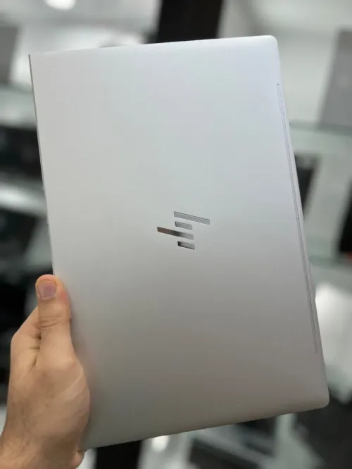 HP EliteBook 645 G9 14" FHD, Ryzen 5 Pro 5675U - 16Gb Ram - 256Gb - AMD Rdeaon Graphics 