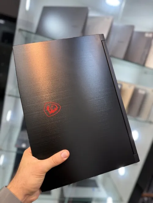 MSI GF65 FHD 120Hz - i7 9750H - 16Go - 512Go - RTX 2060 6Go
