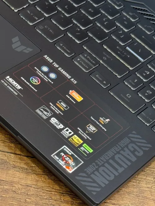 Asus TUF DASH F15 165Hz - Ryzen 7 7435Hs - 16Go - 512Go - RTX 4050 6Go