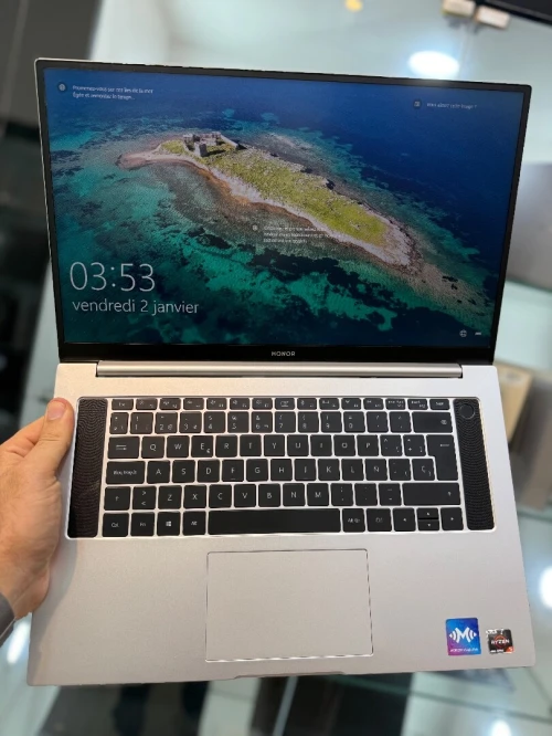 HONOR MagicBook 16 Pro FHD - Ryzen 5 4600H - 16Go - 512Go - AMD Radeon Graphics