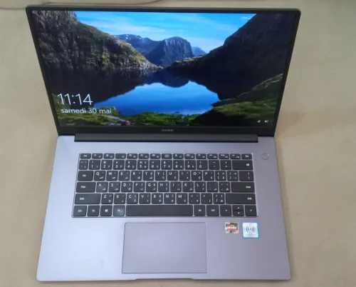 huawei matebook d15 ryzen 7 3700 u / 8gb / 500gb / 15 fhd / azerty