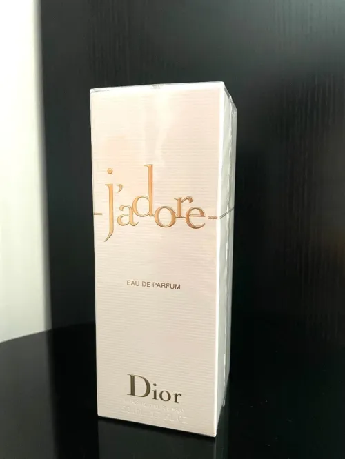 J'adore dior 50ml NEUF SOUS EMBALLAGE 