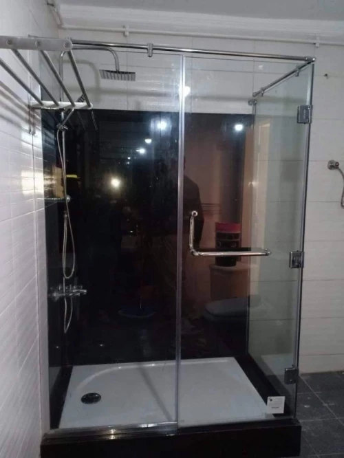 Cabine de douche 